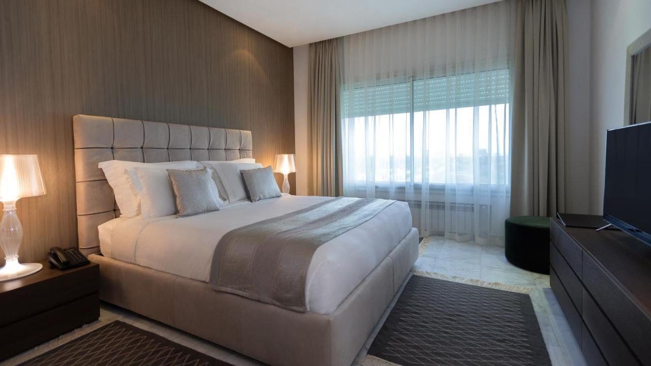 Adam Hotel Suites チュニス エクステリア 写真